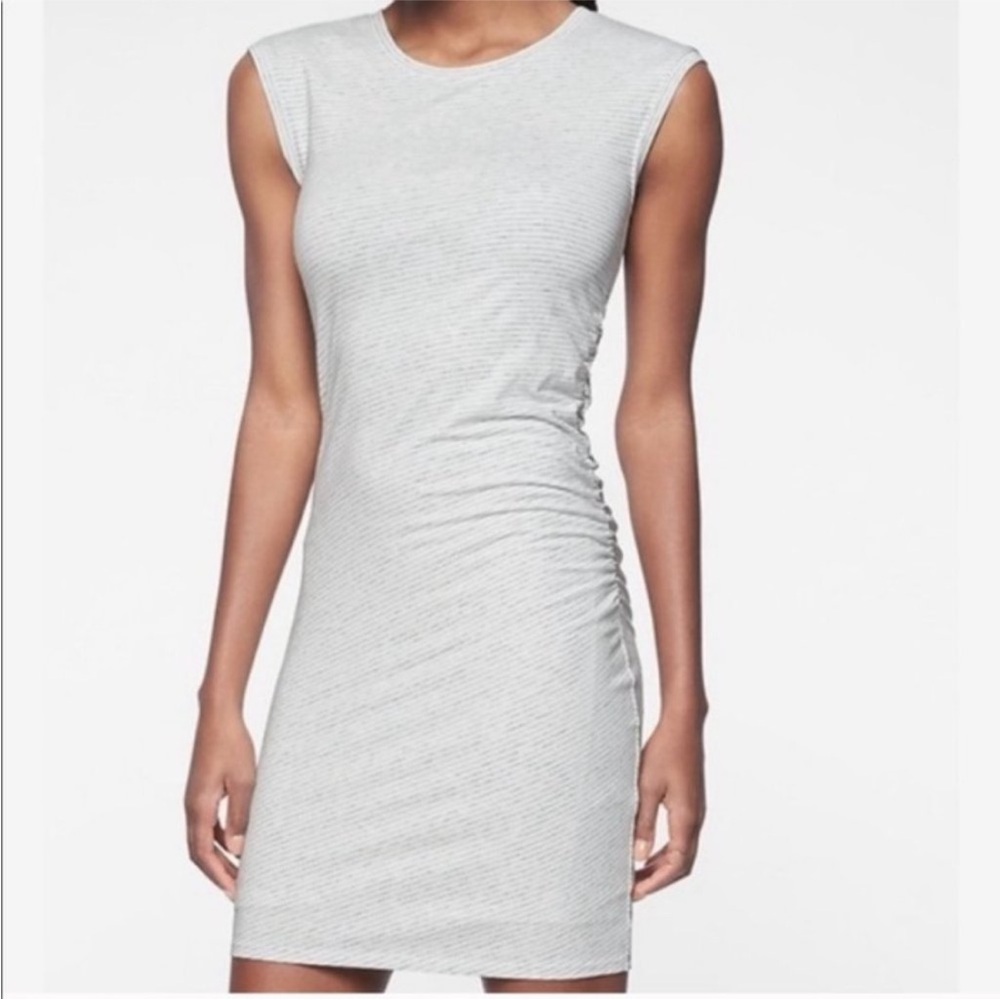 Athleta Gray Sleeveless Sheath Dress